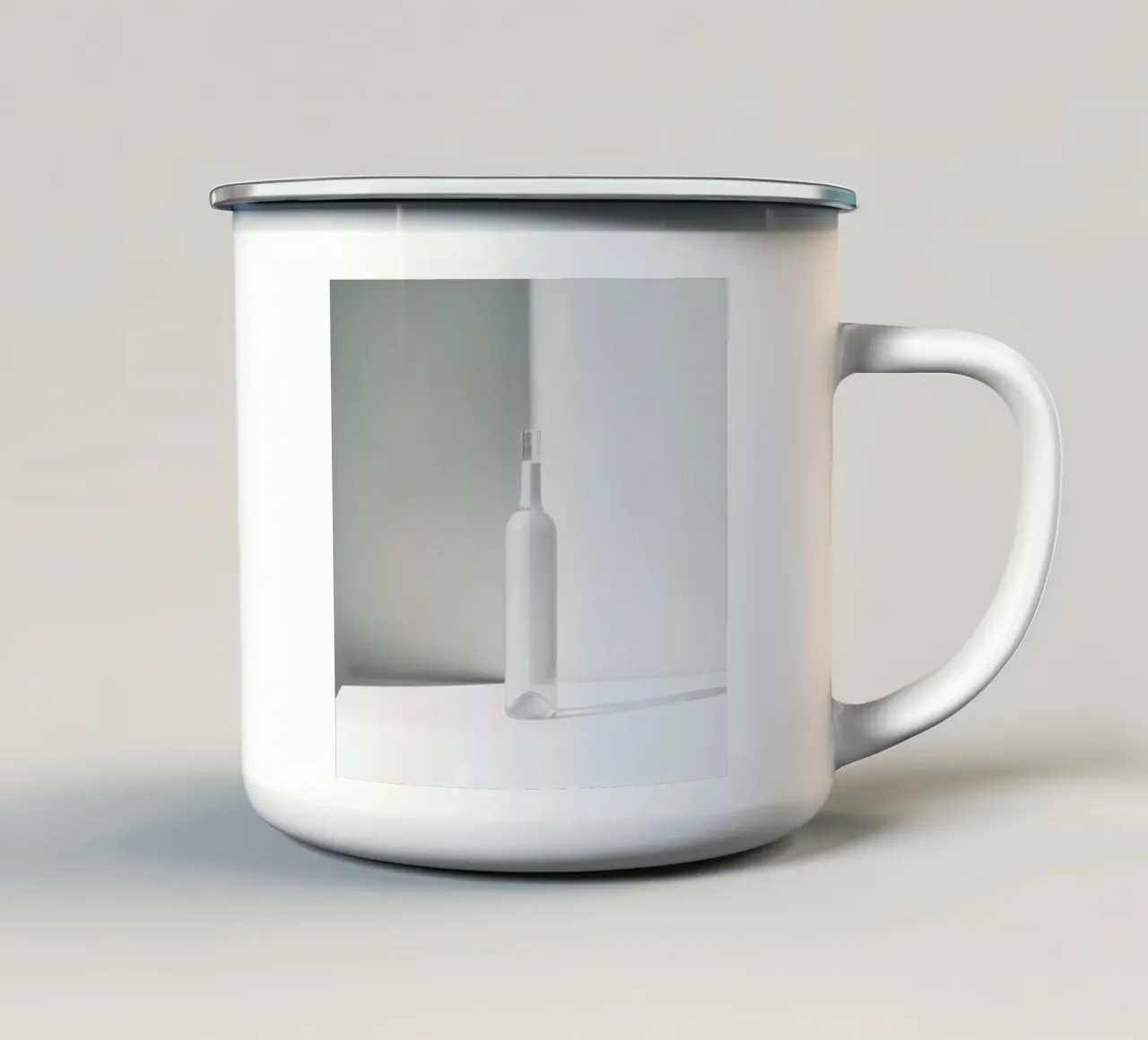 Bottle Minimal tazza in smalto da George Griefy