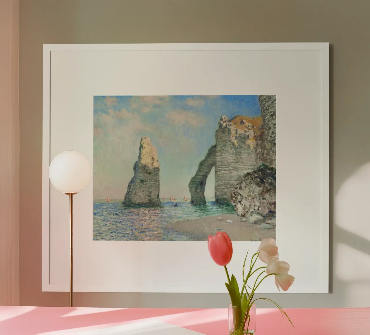 Le scogliere di Étretat di Claude Monet (1885) poster con telaio in alluminio da Monet Art Prints