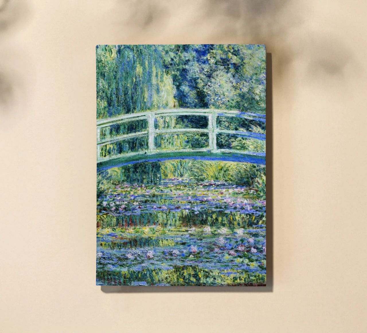 Claude Monets Seerosen und japanische Brücke Notizbuch von Monet Art Prints