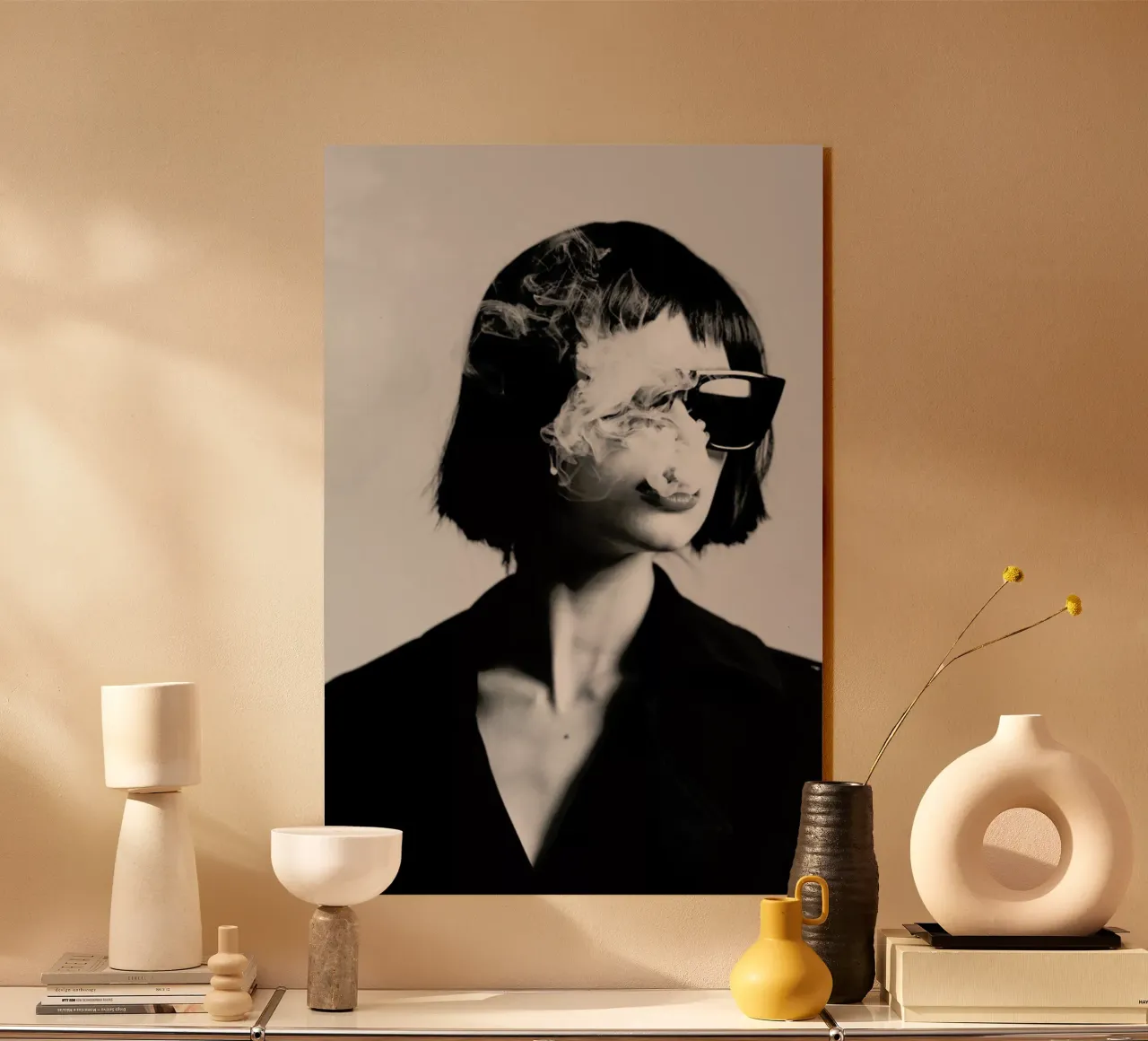 Smoke III plexiglass da Runway Collective