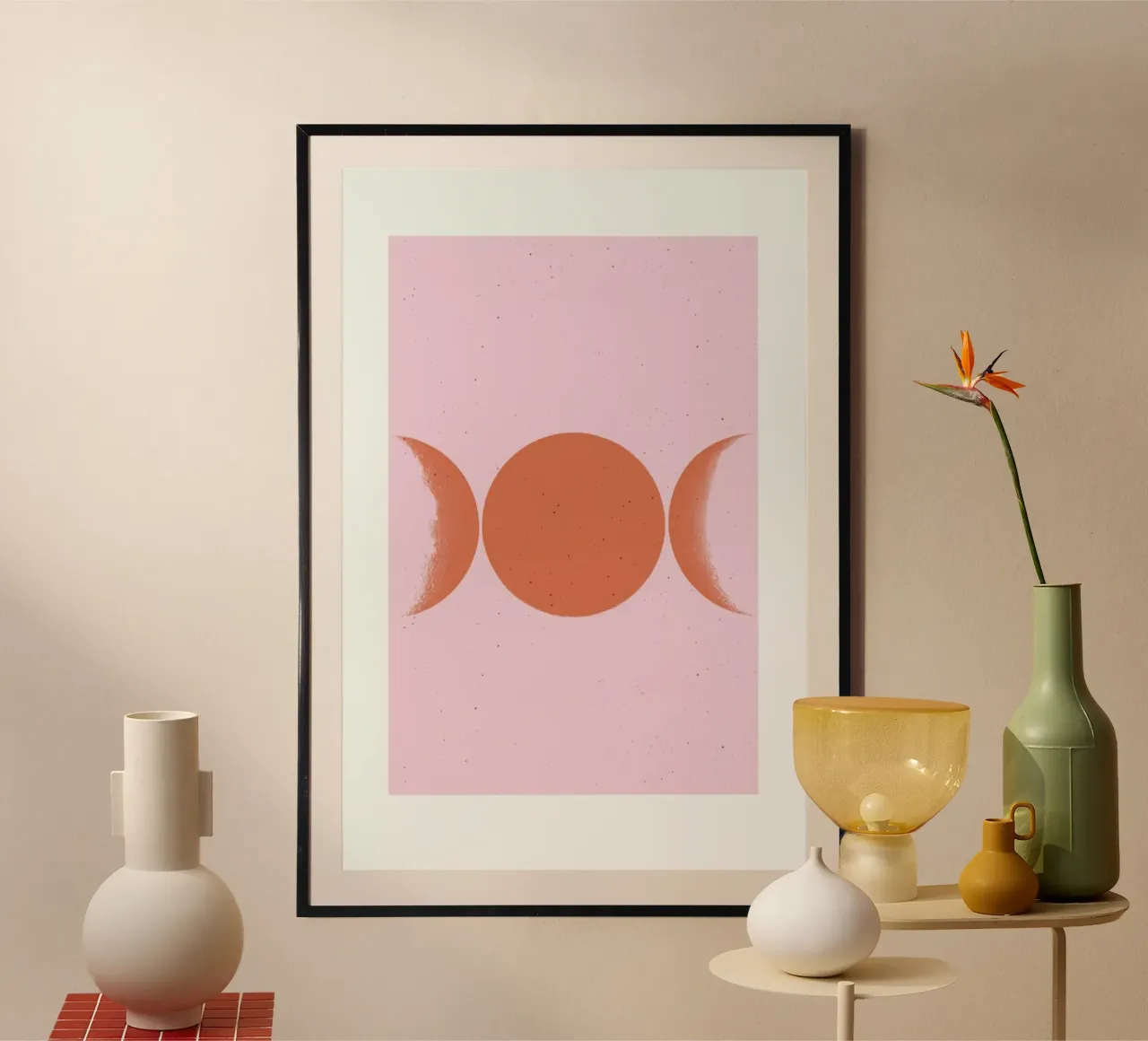 Orange Moon poster con telaio in legno da daylight design studio
