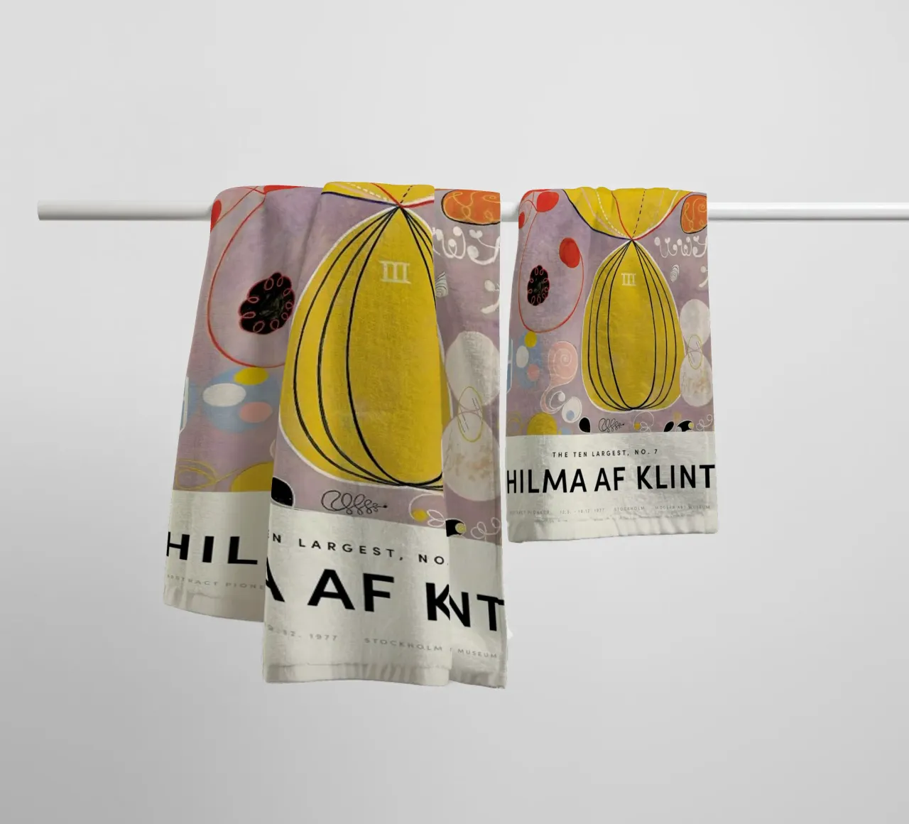 Hilma af Klint - The Ten Largest, No. 7 toalla de baño de Vintage by JUNIQE