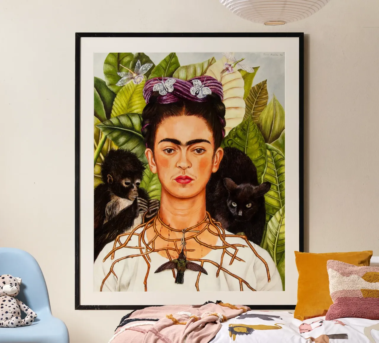 Frida Khalo Selfportrait with thorn necklace and hummingbird poster con telaio in legno da Venus Art