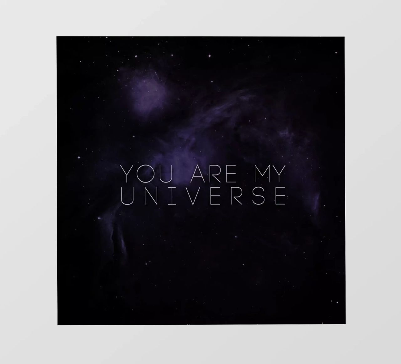 Universe pellicola backlit da Leah Flores