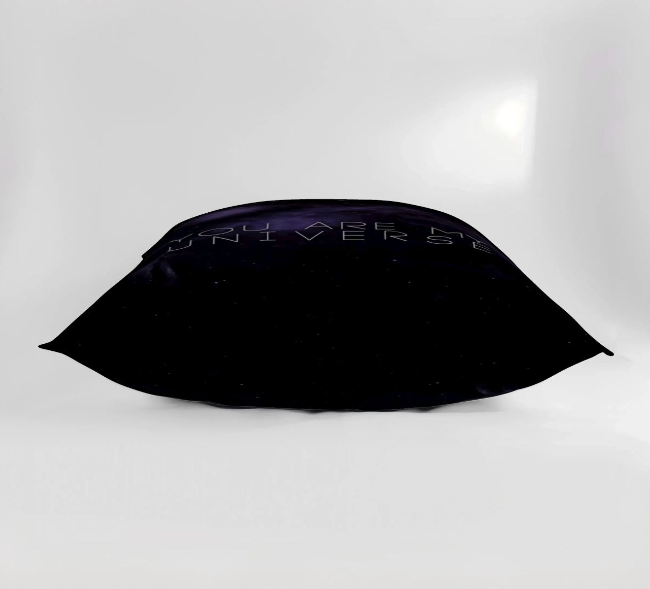 Universe cuscino da Leah Flores