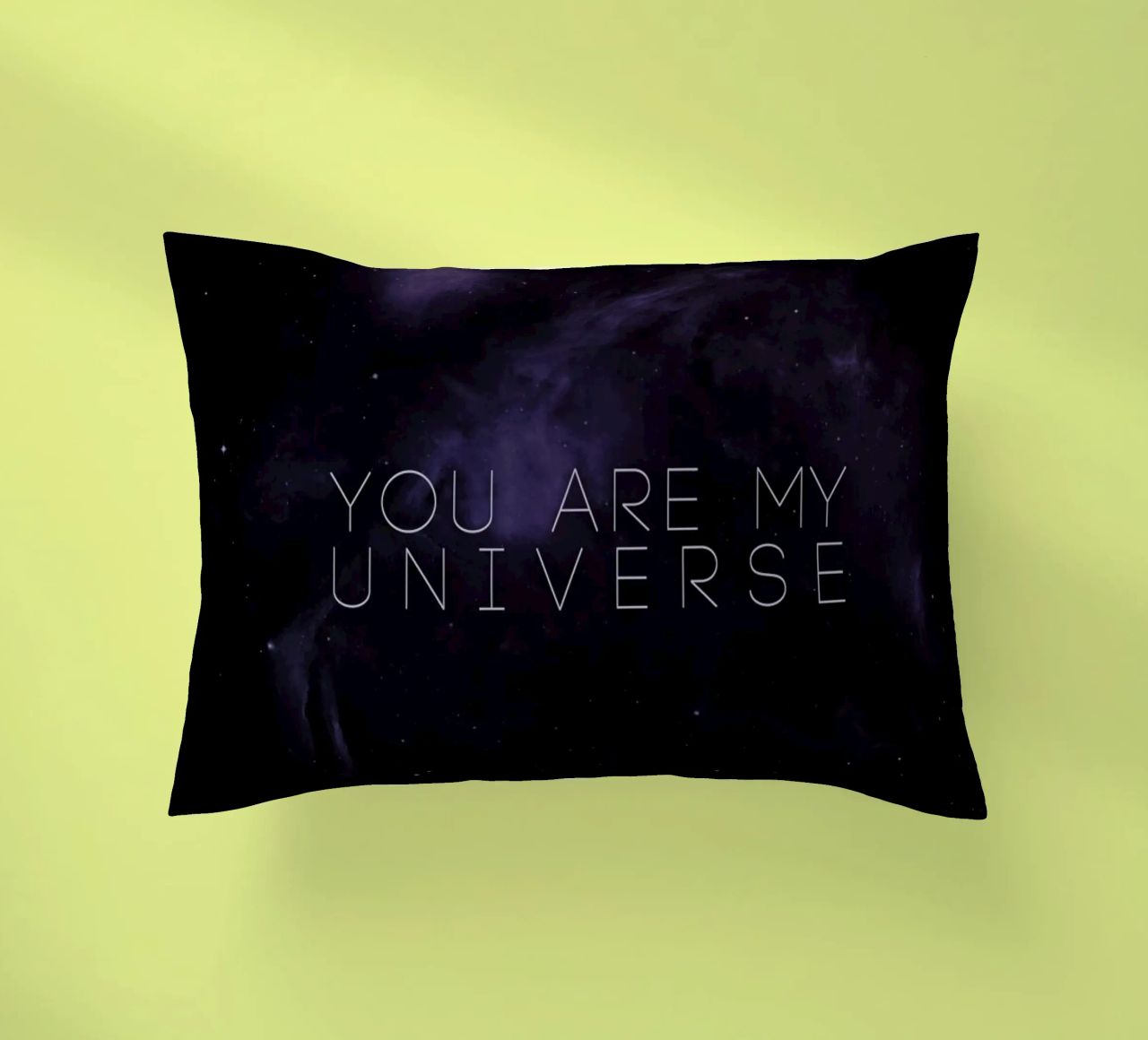 Universe cuscino da Leah Flores