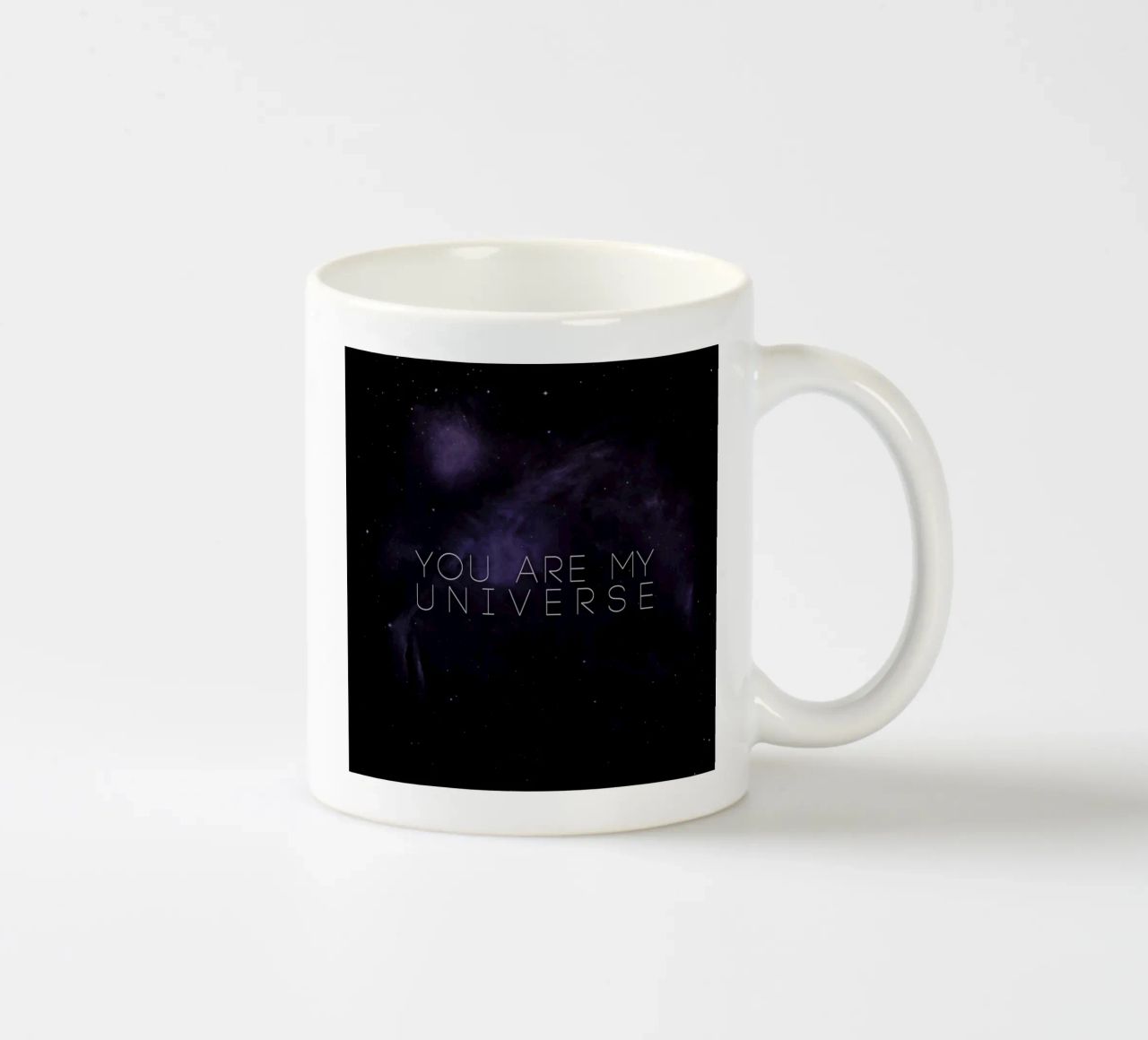 Universe tazza in ceramica da Leah Flores