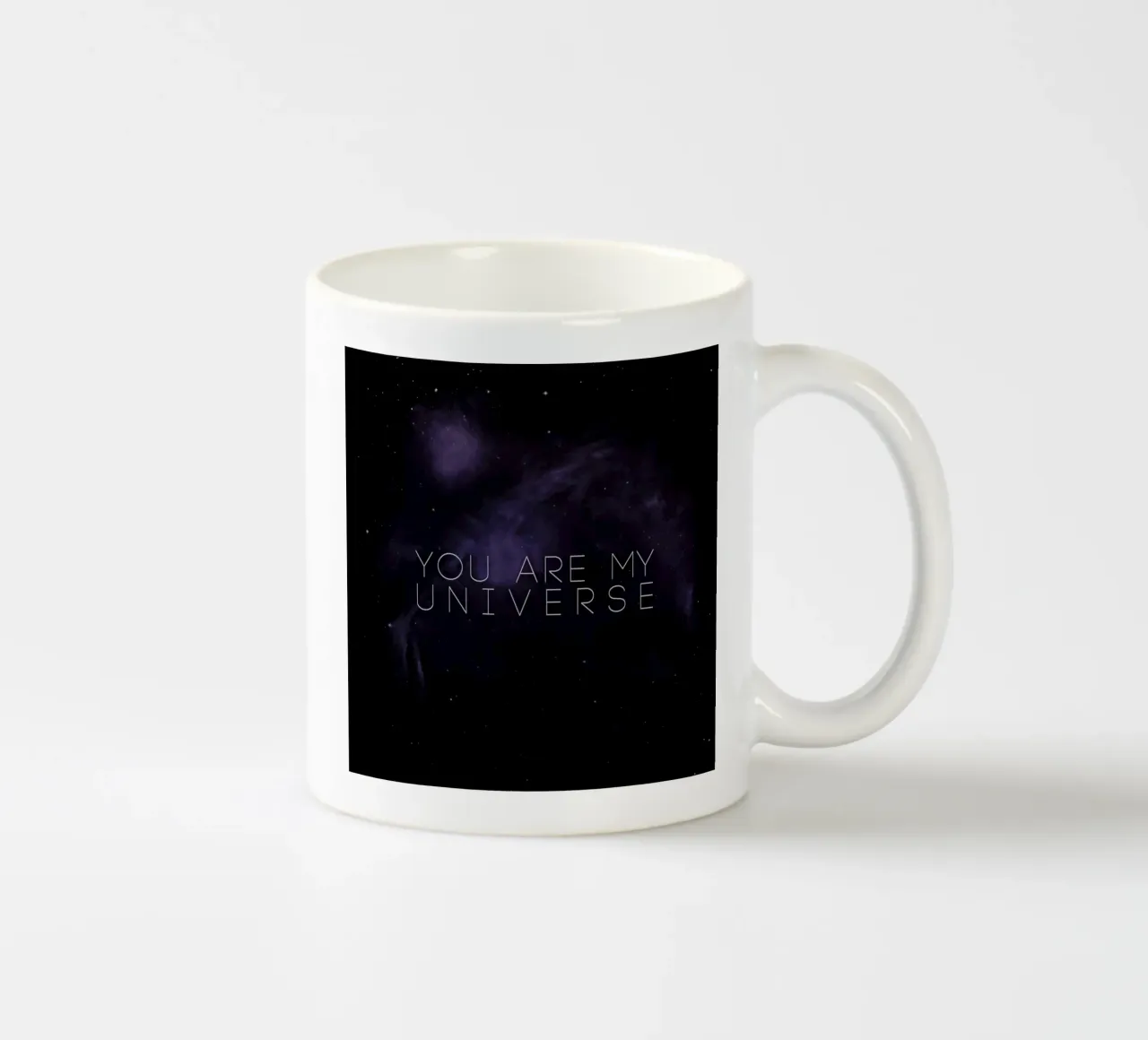 Universe tazza in ceramica da Leah Flores