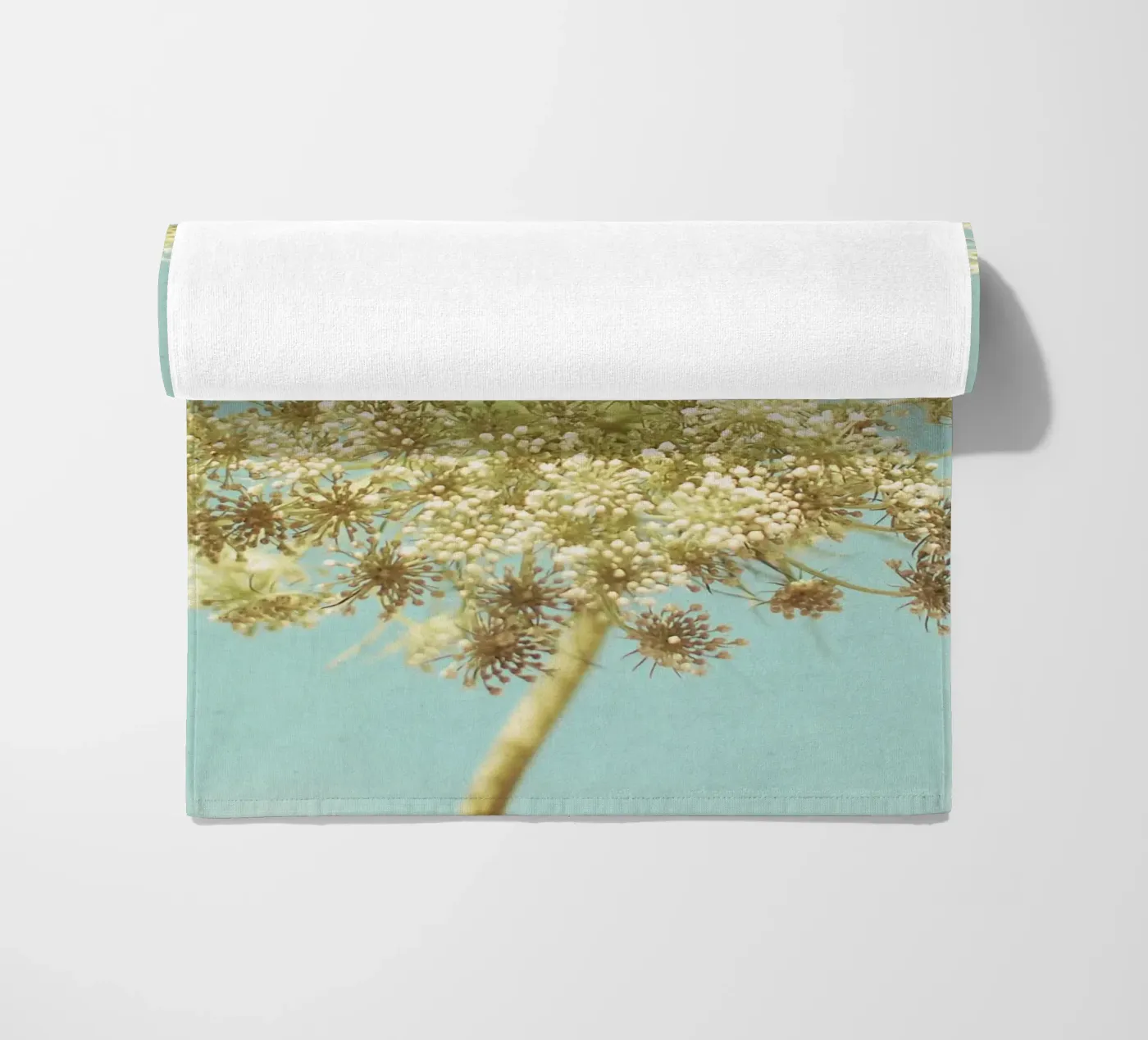 Lichtgevend strandhanddoek van Cassia Beck Photography