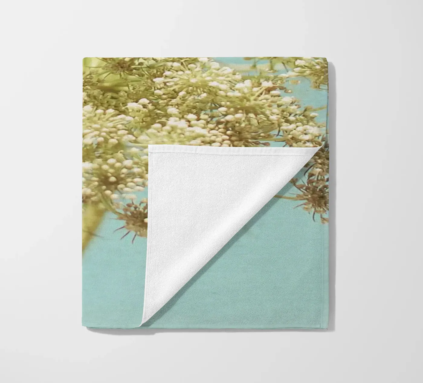 Lichtgevend strandhanddoek van Cassia Beck Photography