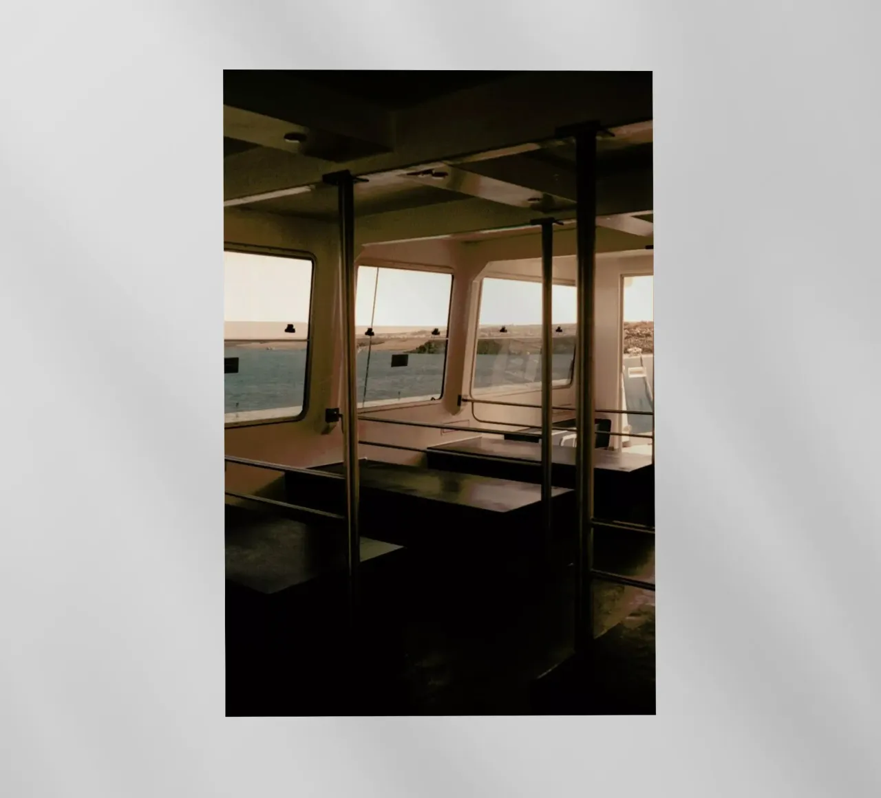 Go Somewhere pellicola backlit da Sebastian Hilgetag