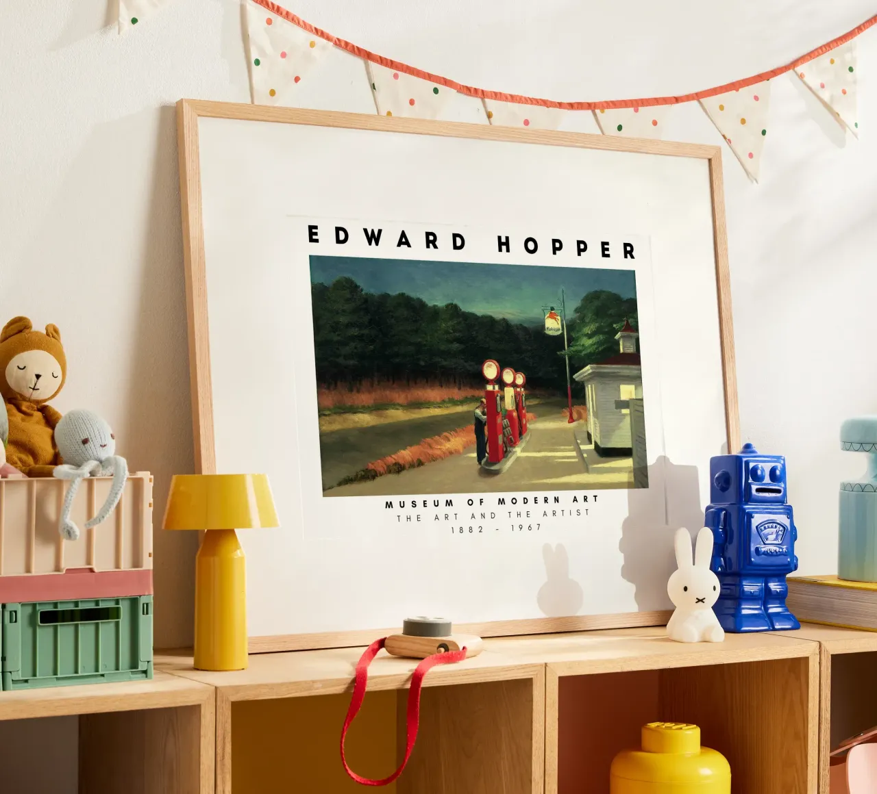 Stazione di servizio di Edward Hopper - Realismo americano d'epoca poster con telaio in alluminio da NorwesClub