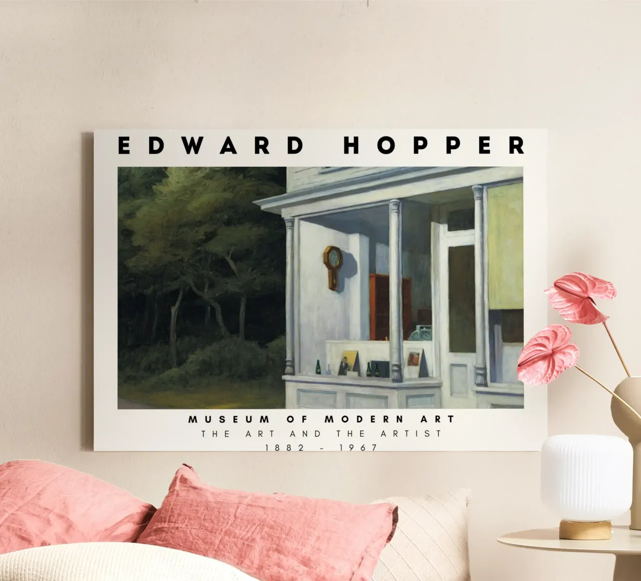 Edward Hopper Zeven A.M. | Amerikaans Realisme Storefront canvas met Baklijst van NorwesClub