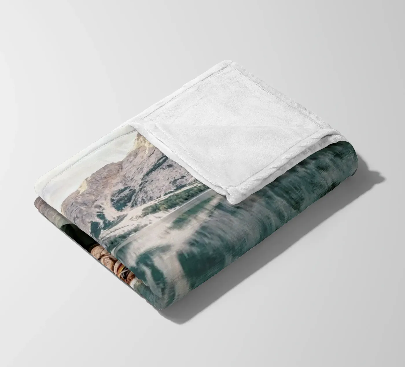 Dolomites fleecedeken van METROPOLIS