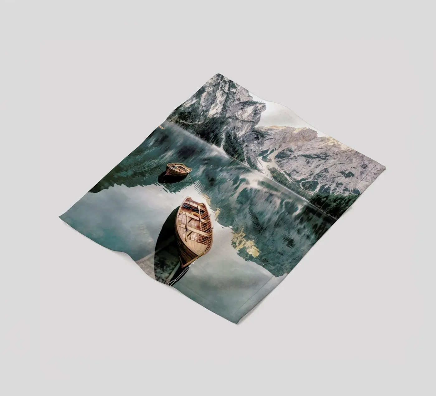 Dolomites fleecedeken van METROPOLIS