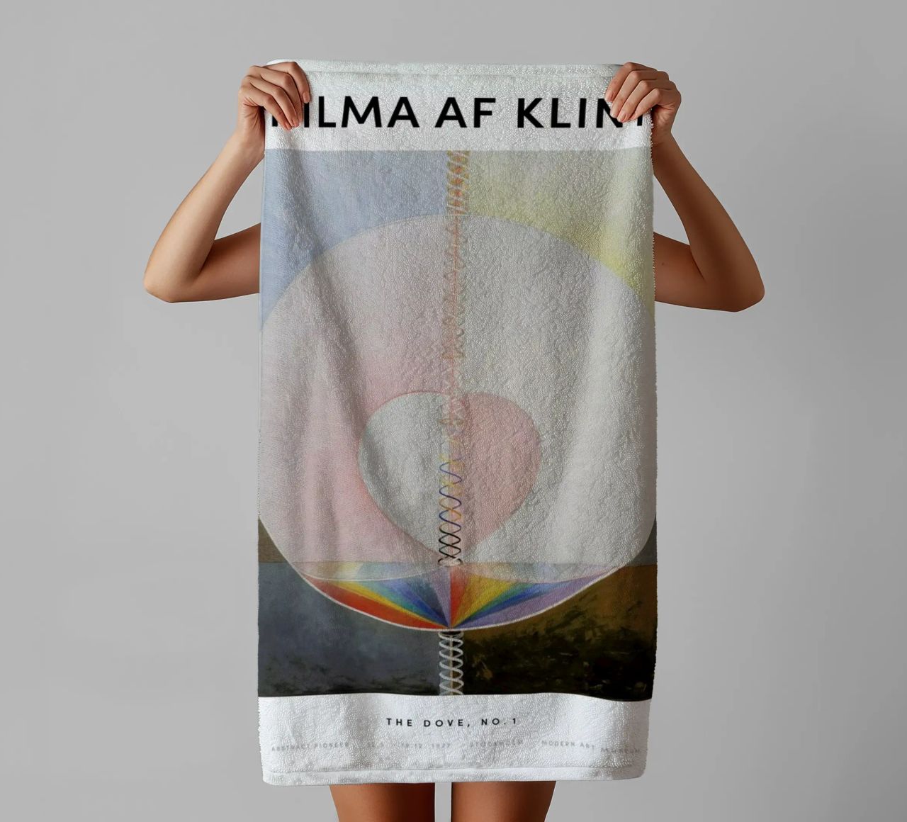 Hilma af Klint - The Dove, No. 1 II asciugamano da bagno da Vintage by JUNIQE
