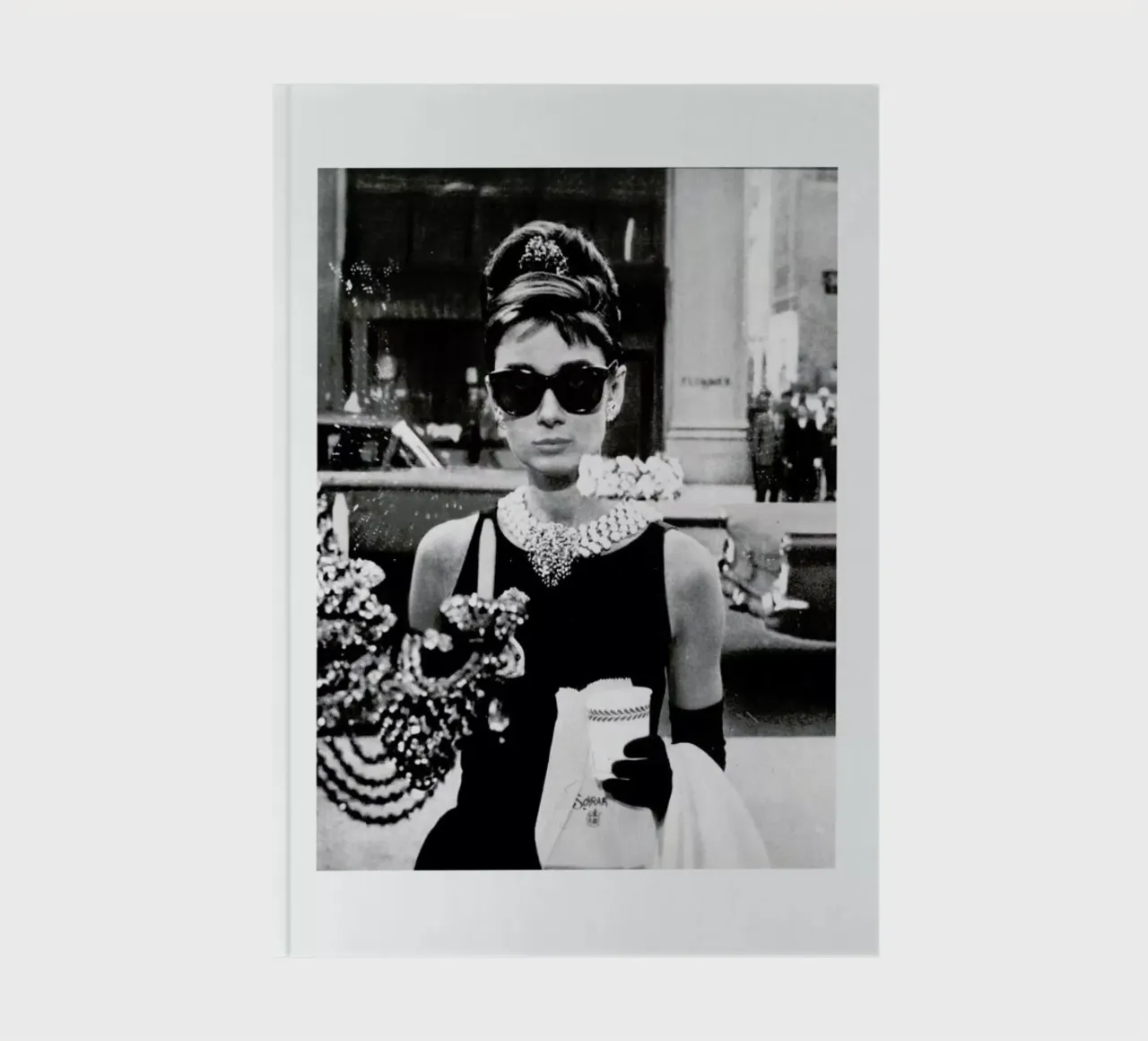 Audrey Hepburn in Breakfast at Tiffany's, 1961 diario da Gallery Print and Art Limited