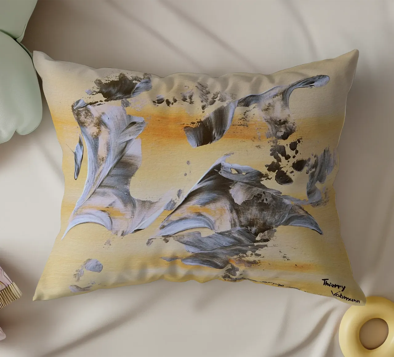 MESSAGE FROM THE HEART 14. cuscino da Thierry Vobmann Abstract painting