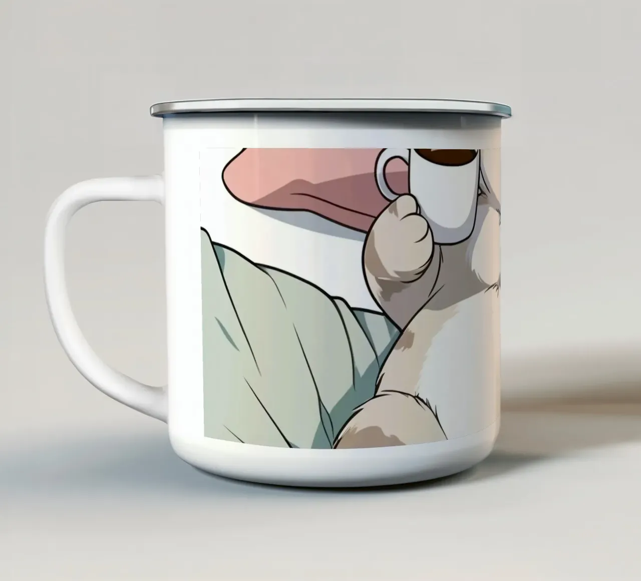 Gatto che si rilassa su un morbido cuscino gustando un caffè tazza in smalto da DesignDoodle
