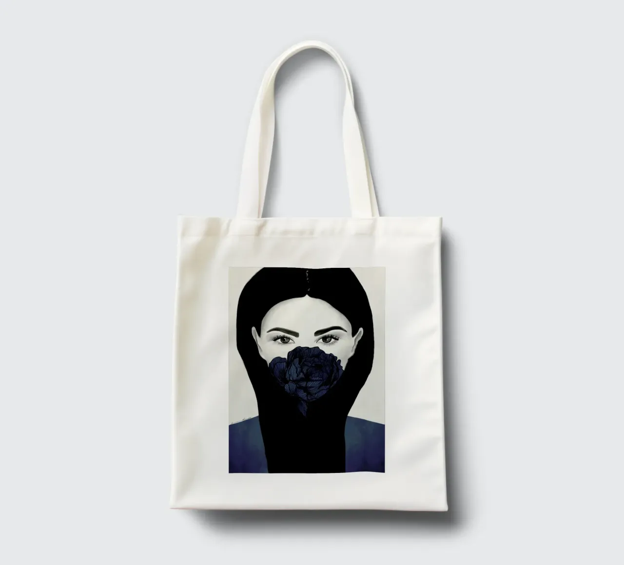 Thylane tote bag by Ramona Russu