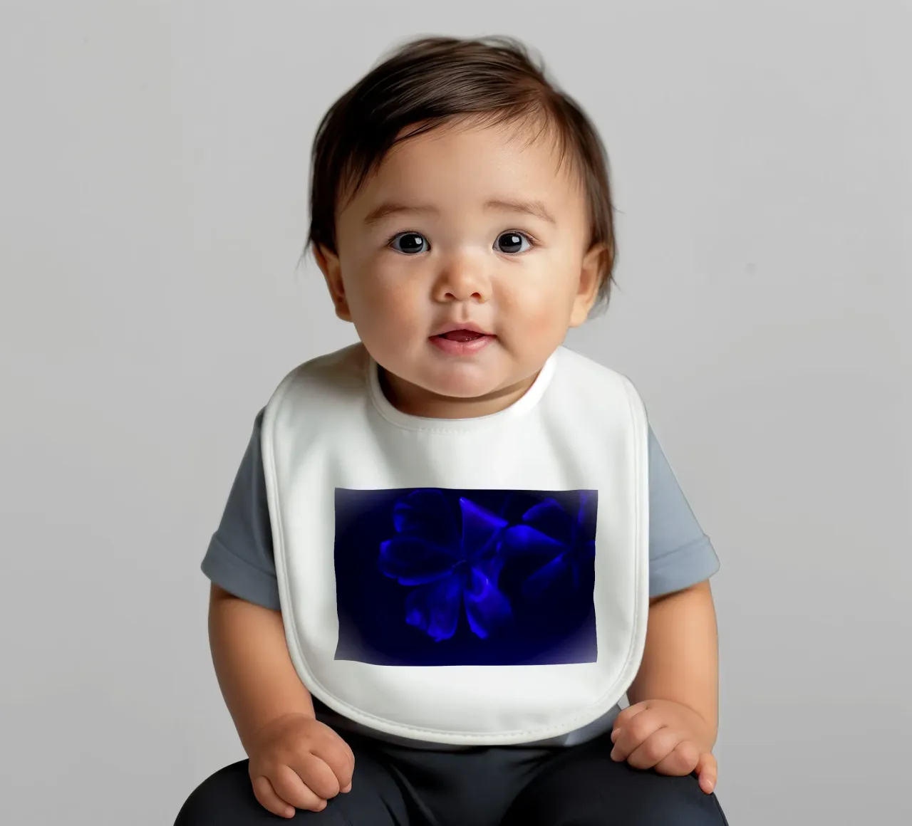 Fiore blu bavaglino da Alexandra Joseph Fotomomente