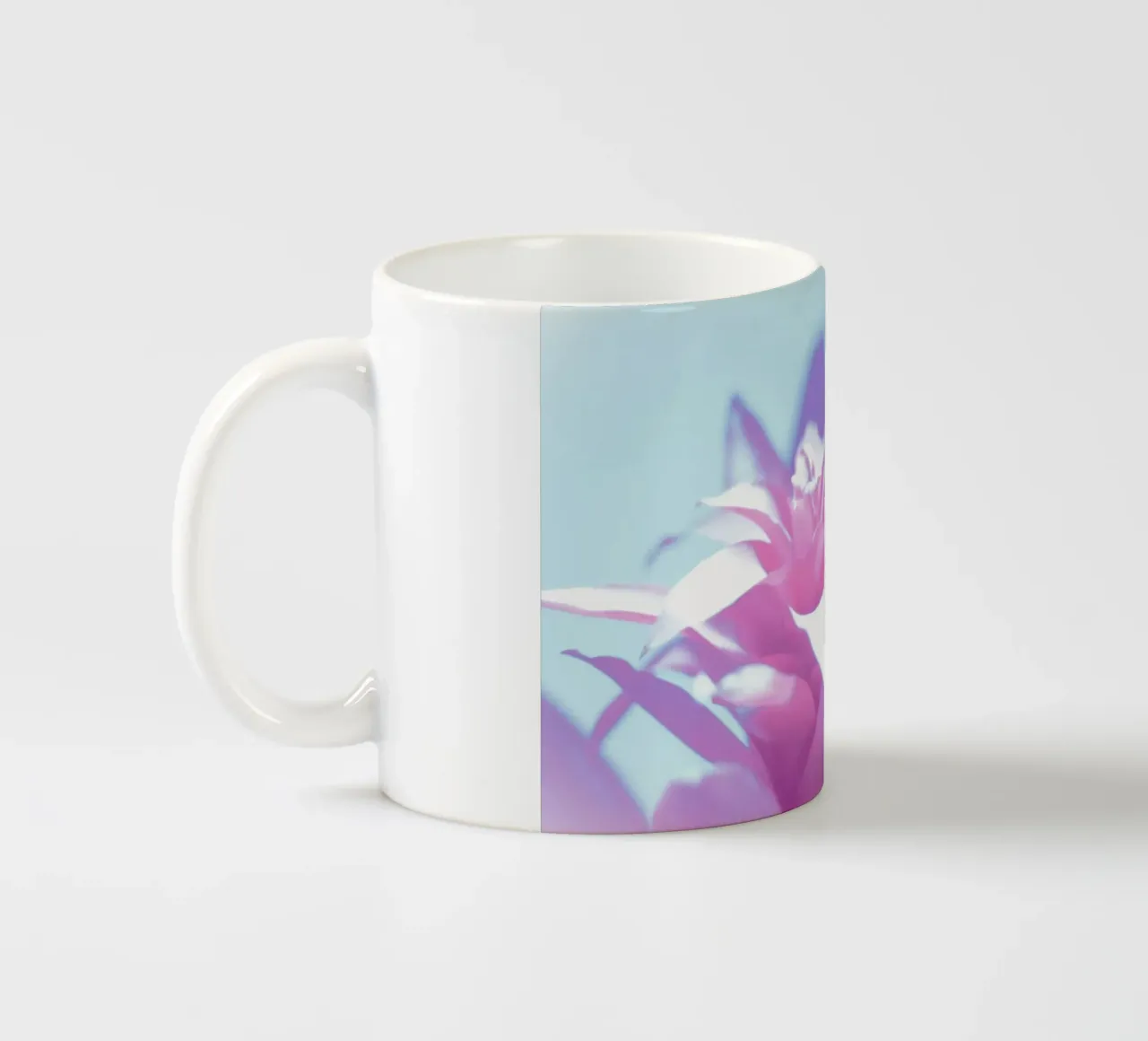 Luce soffusa tazza in ceramica da Alexandra Joseph Fotomomente