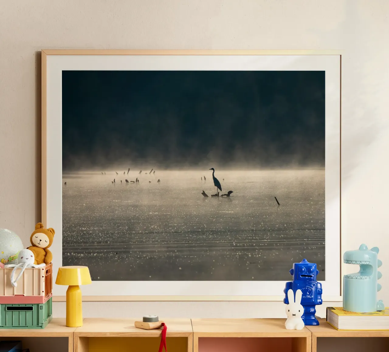 Grey Heron poster con telaio in legno da anderm