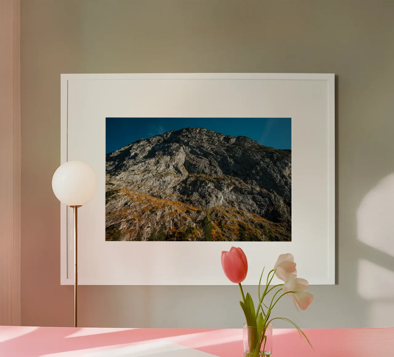 Parete montuosa nell'Ahornboden poster con telaio in plastica da 5ecken
