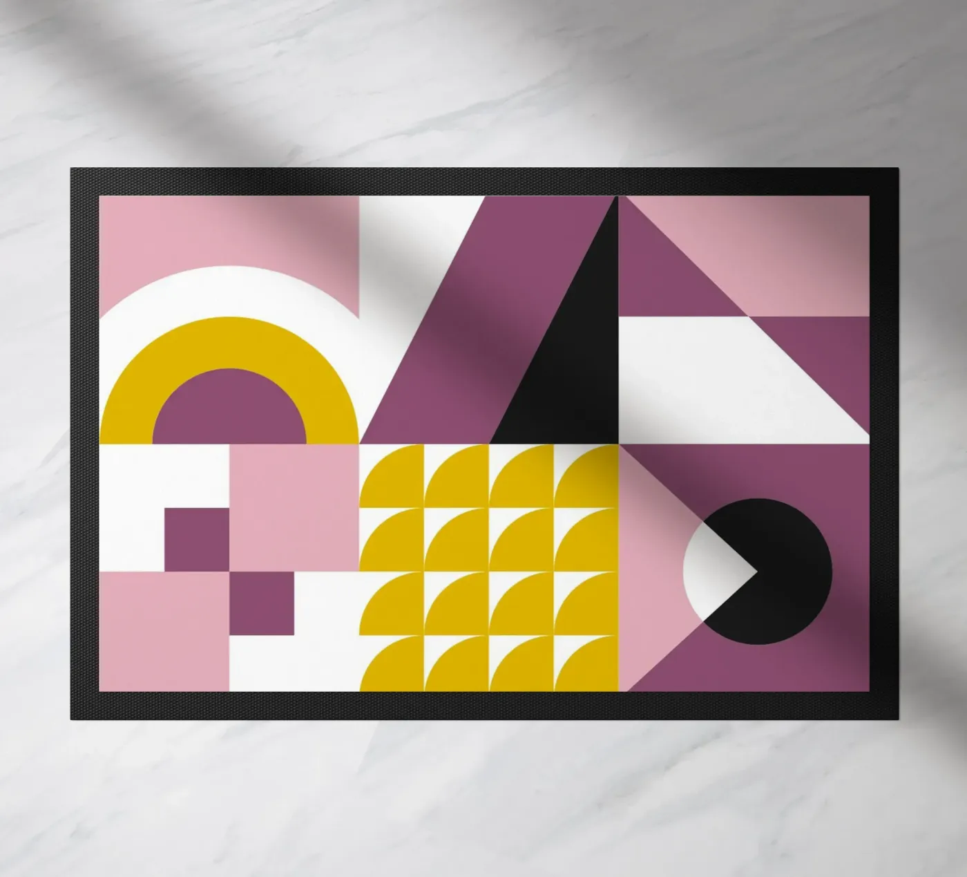 GEOMETRIC BLOOM Fußmatte von SMRT STUDIO