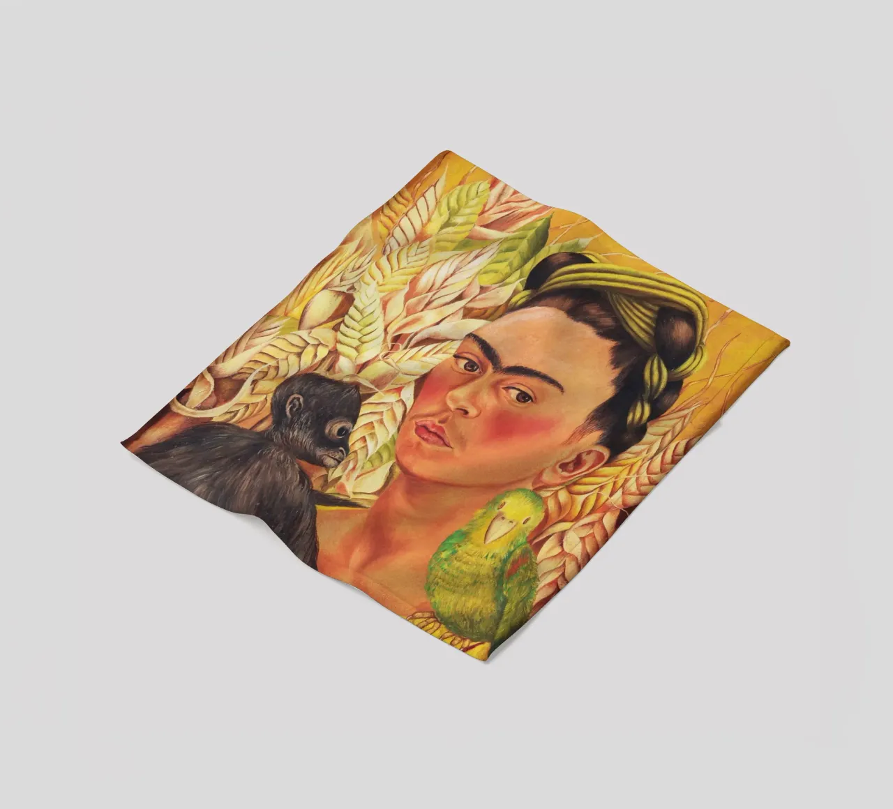 Autoritratto di Frida Kahlo con scimmia e pappagallo coperta in pile da Venus Art