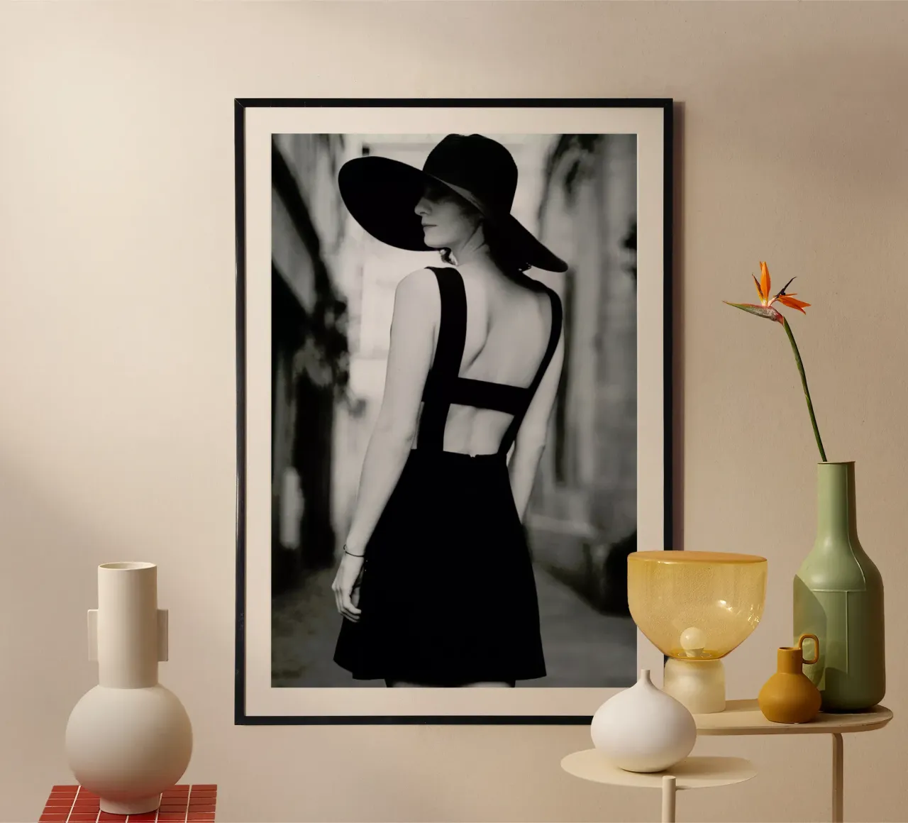 Graceful poster da Runway Collective