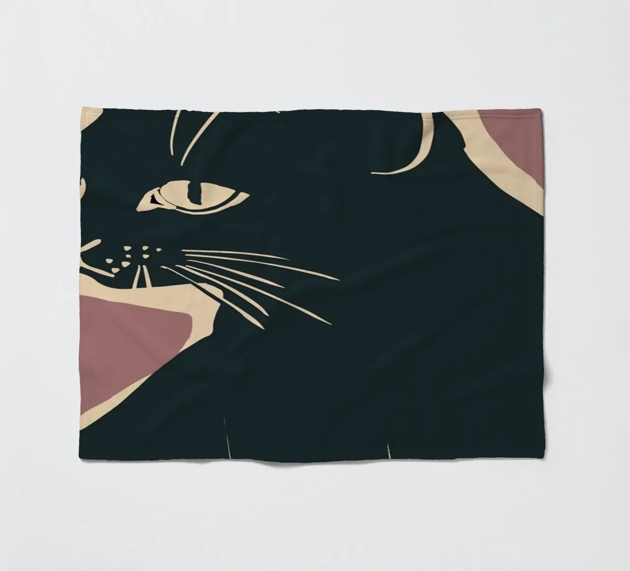 Gatto nero coperta in pile da ThingDesign