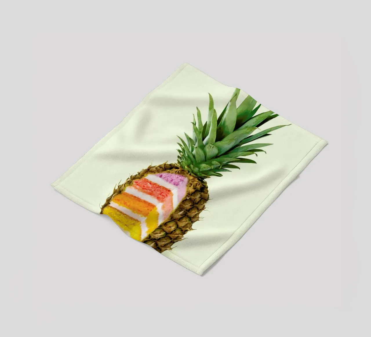 Pineapple Cake Fleecedecke von Paul Fuentes Design