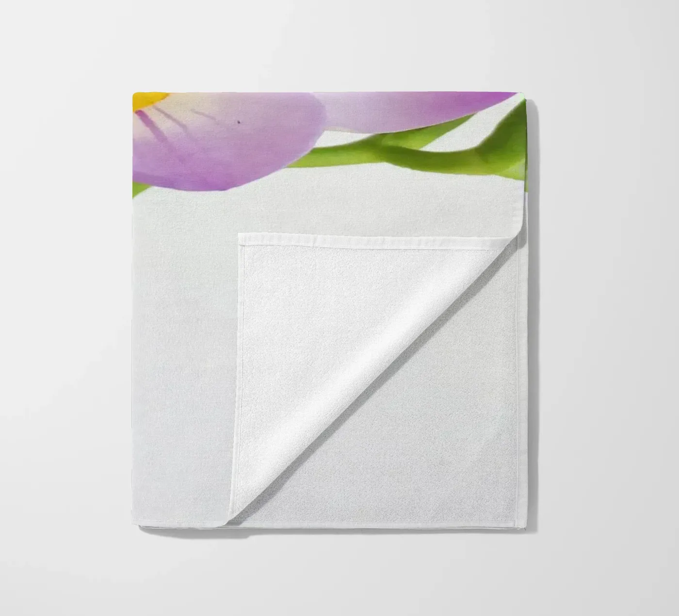 Fiore viola telo mare da Cassia Beck Photography