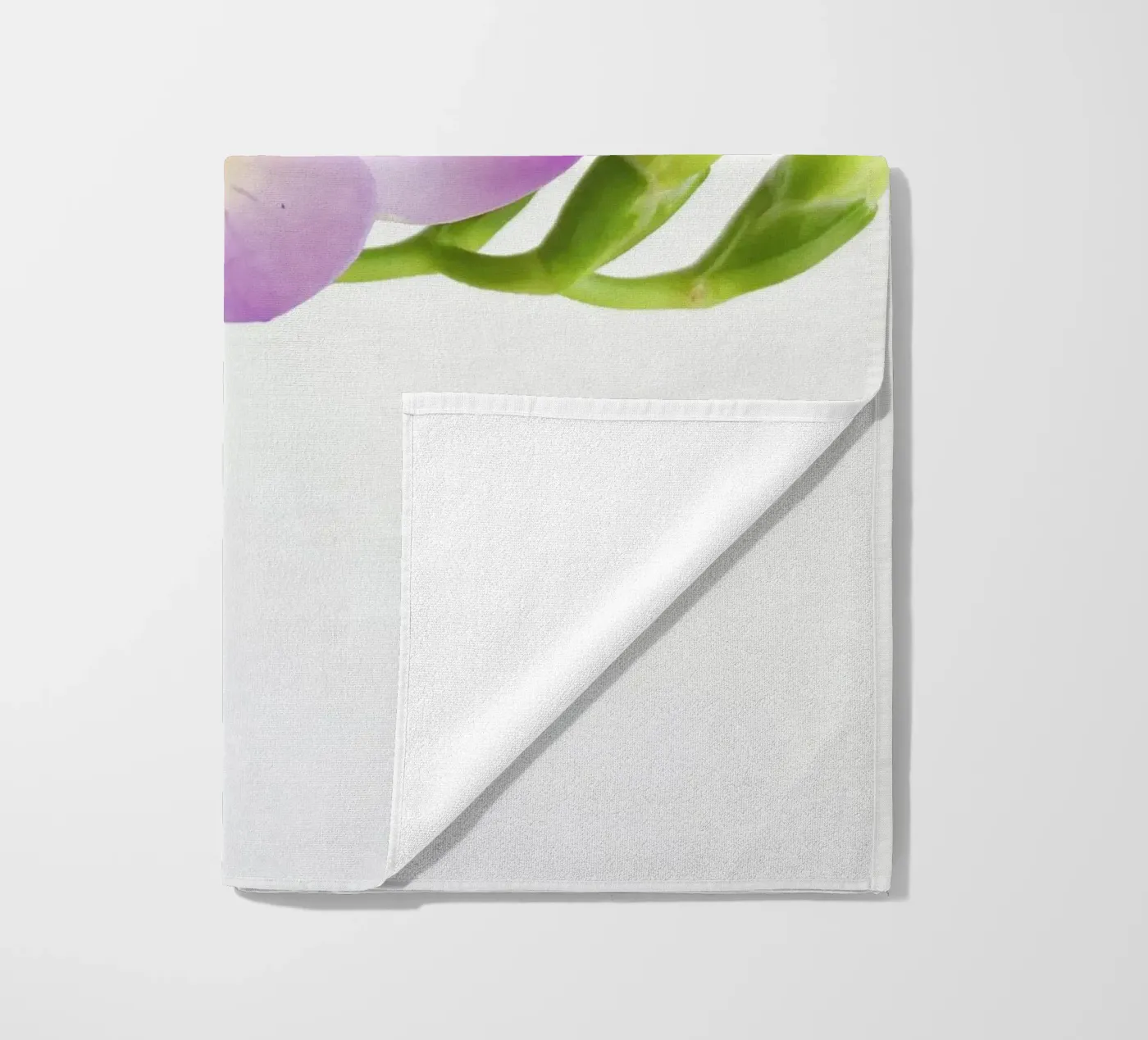 Fiore viola telo mare da Cassia Beck Photography