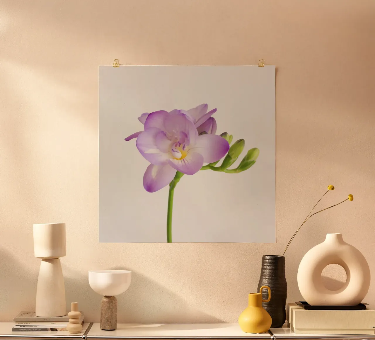 Fiore viola poster da Cassia Beck Photography