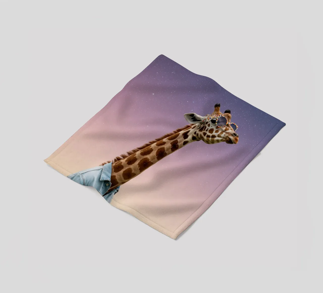 Celestial Giraffe coperta in pile da Pawtrait Studio