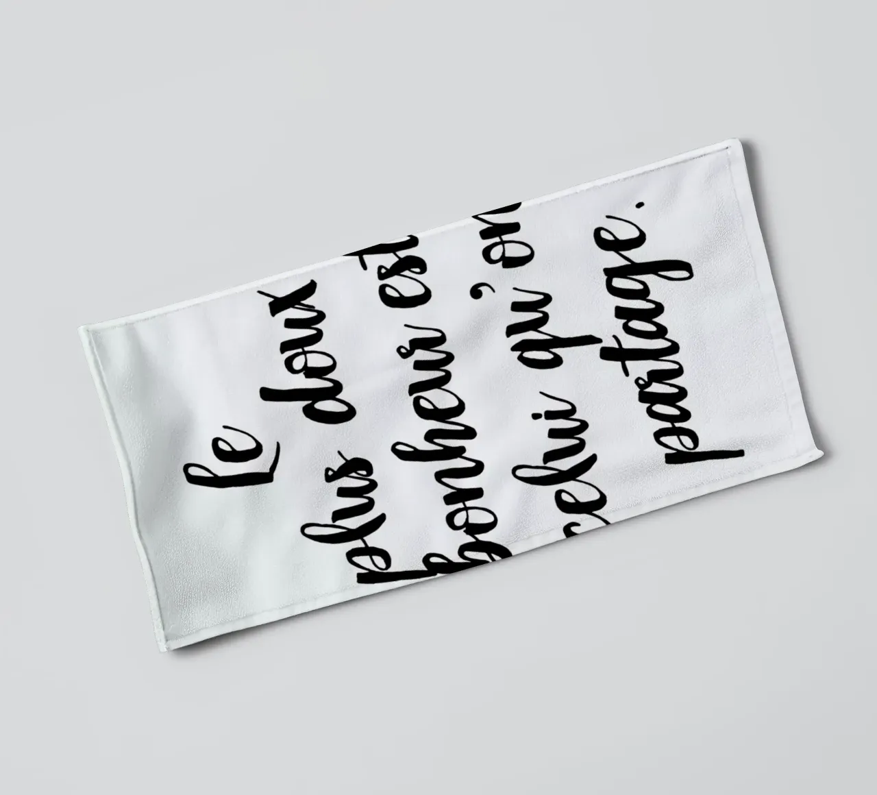 Doux bonheur towel by typed