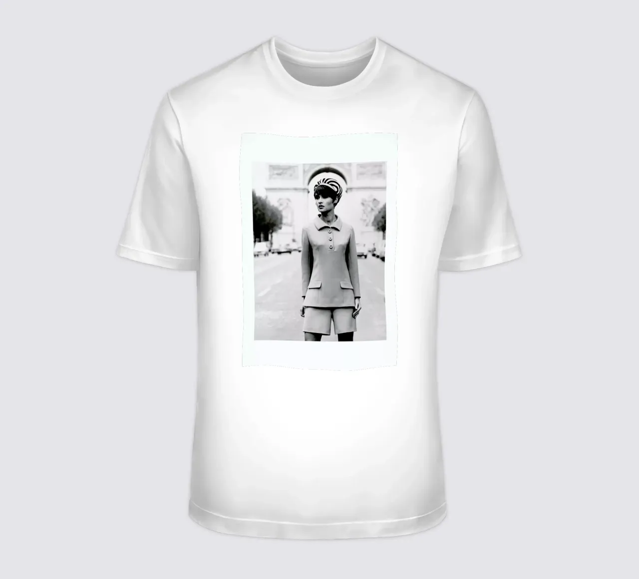 Outfit created by Pierre Balmain for airline hostesses of the future. t-shirt da Gallery Print and Art Limited
