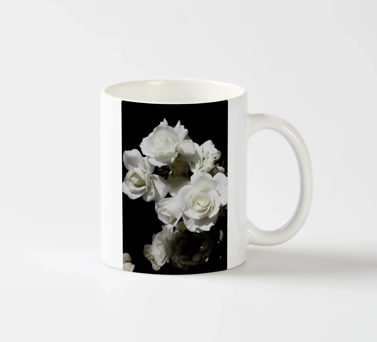 Break of day tazza in ceramica da Leigh Viner