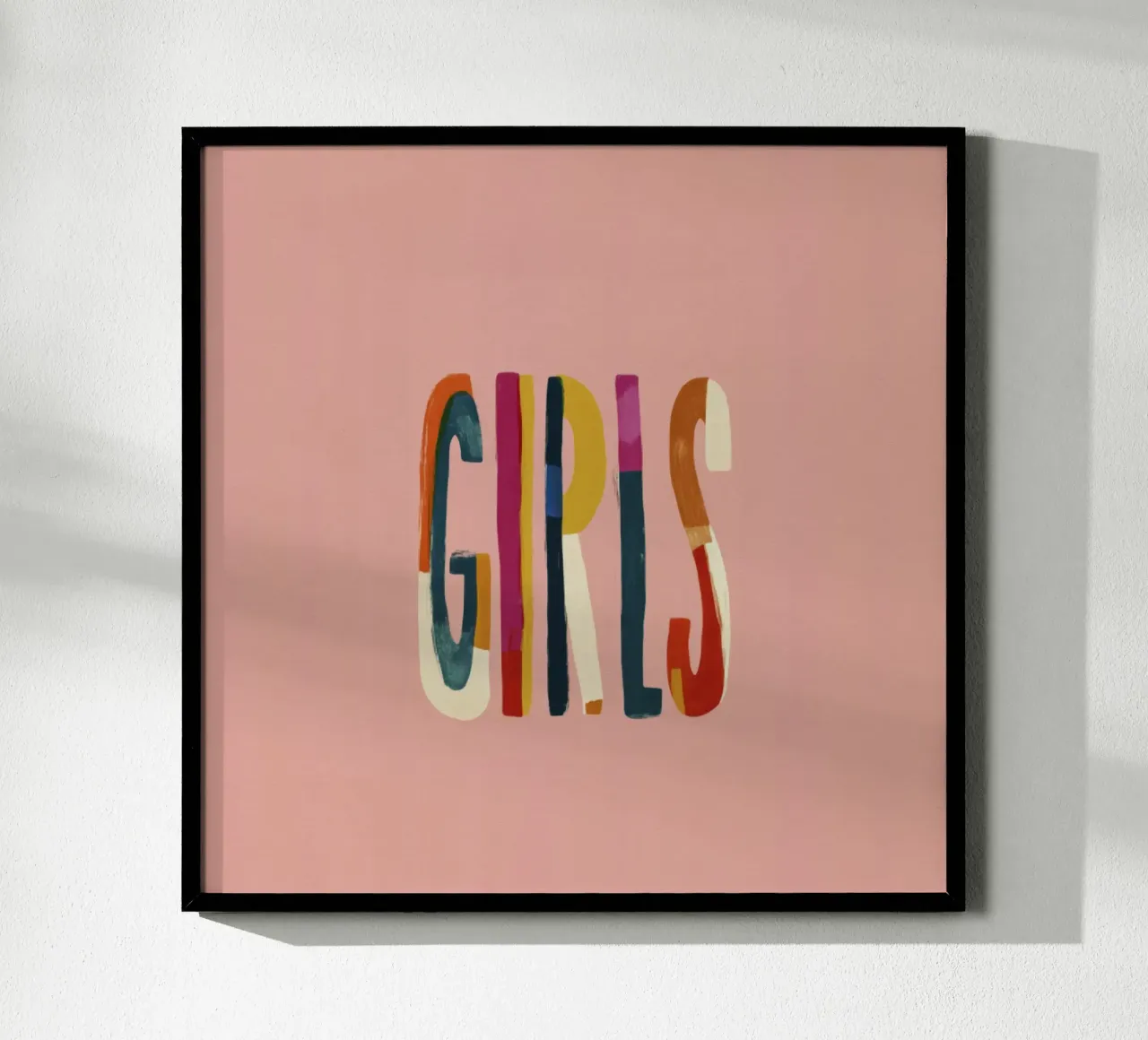 Mädchen Typografie Kunst Hand gezeichnete bunte Buchstaben Pfirsich Poster mit Kunststoffrahmen von Modern Muse
