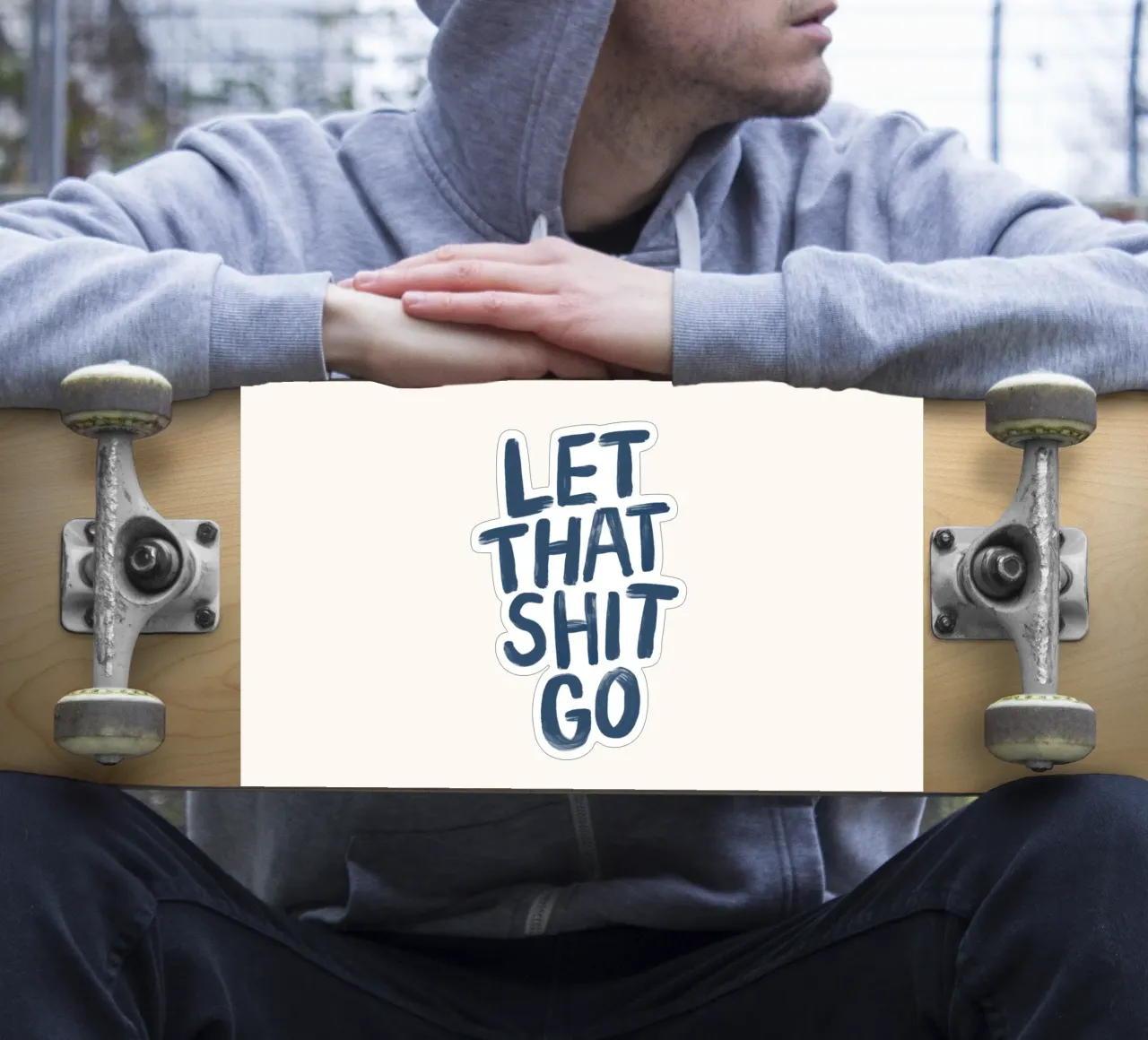 Let That Shit Go Playfully Honest Typography Print en bleu autocollant de THE MOTIVATED TYPE