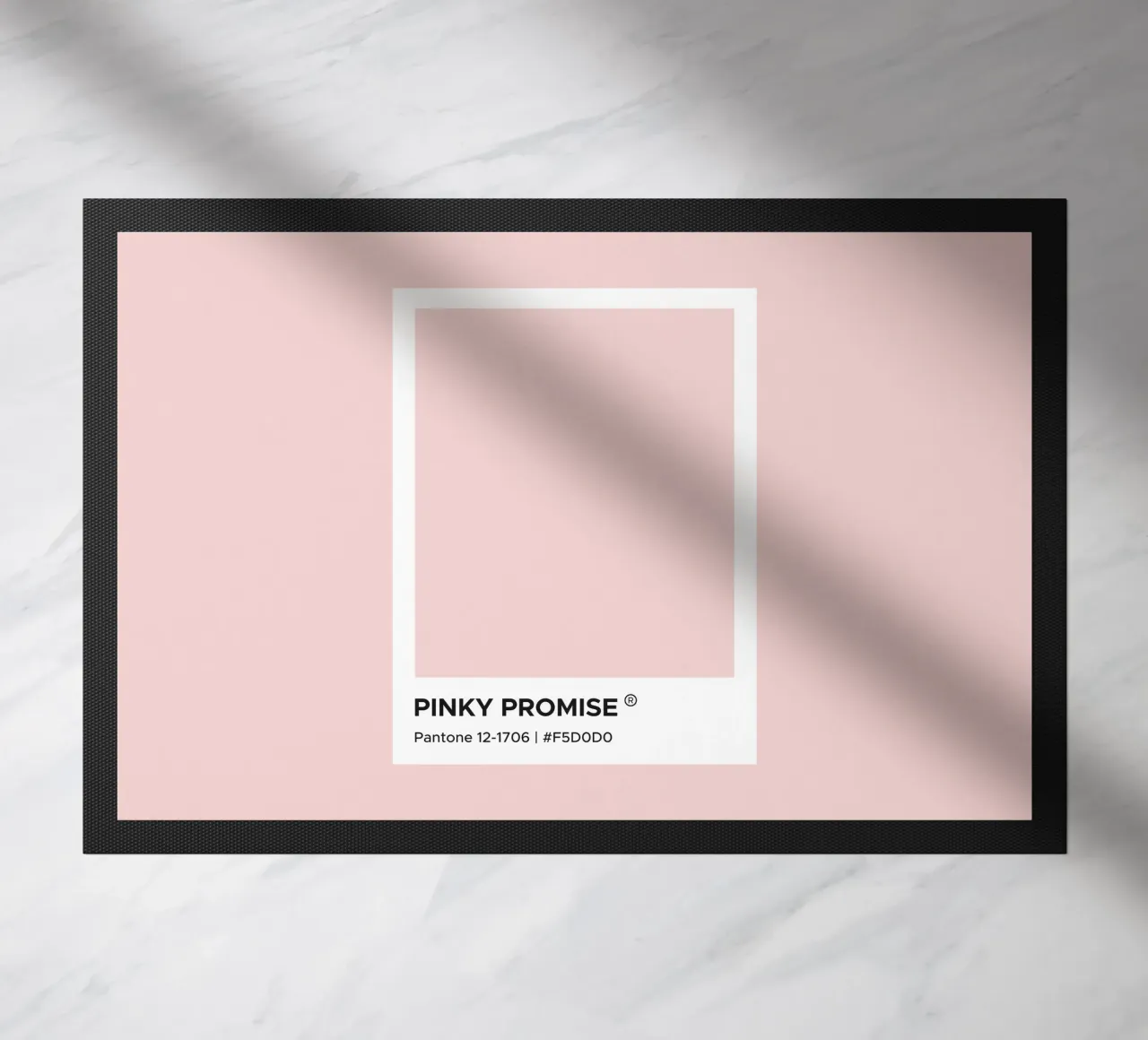 Promessa rosa Pantone zerbino da Paigaam Studio