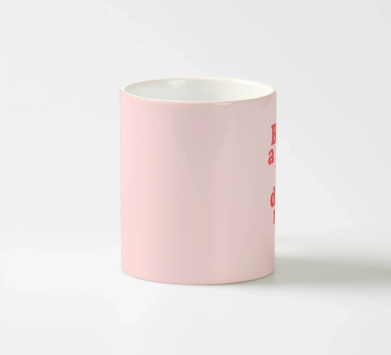 Ein bisschen chaotisch, aber ich tue mein Bestes Rot-Rosa Typografie Druck Keramik Tasse von THE MOTIVATED TYPE