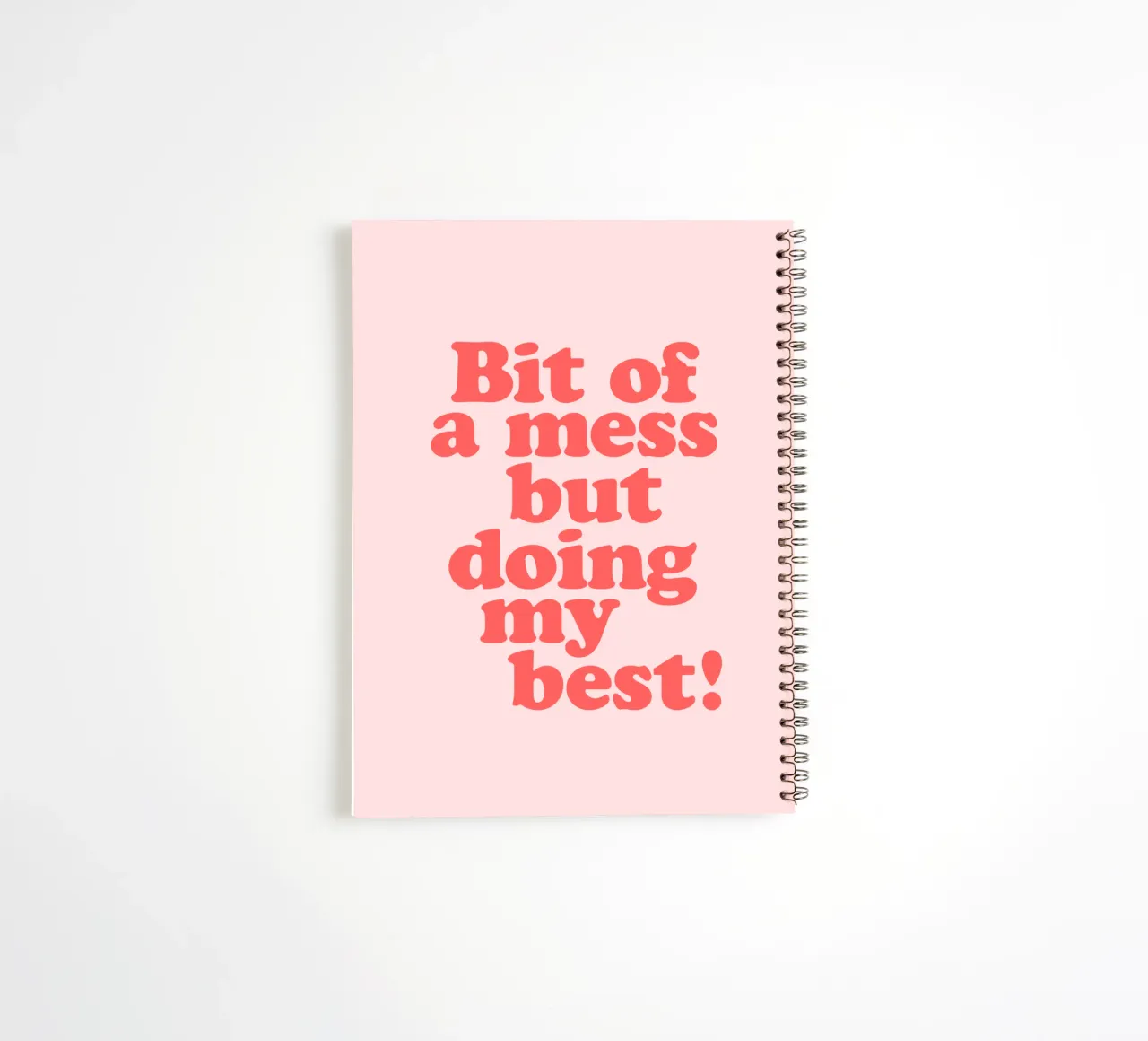 Un po' di disordine ma faccio del mio meglio Stampa tipografica rosa rossa diario ad anelli da THE MOTIVATED TYPE