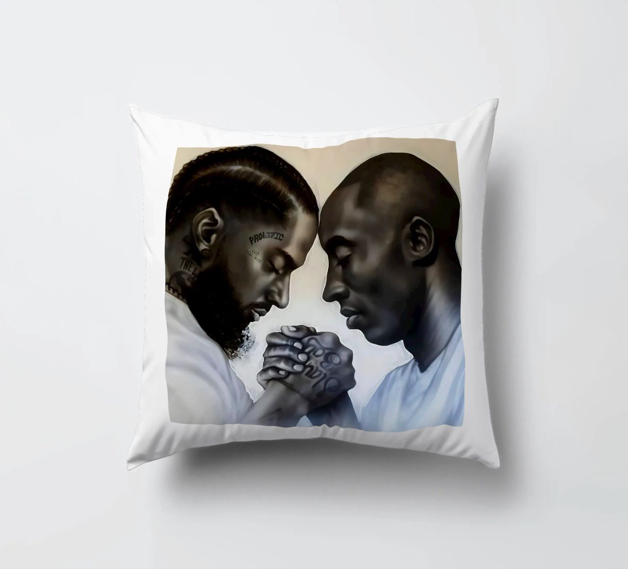 Nipsey Hussle e Kobe Bryant cuscino da Fewasyes