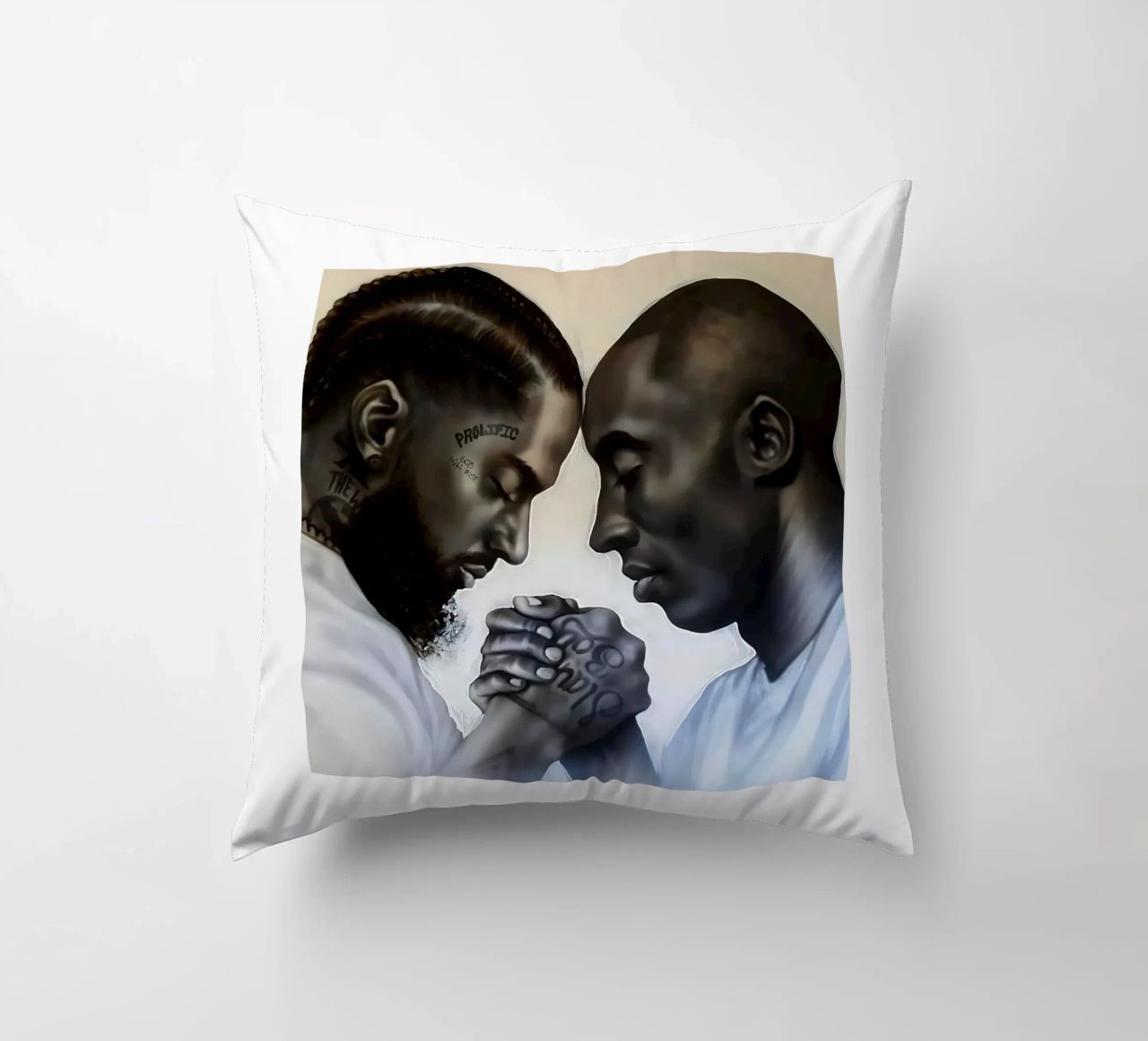 Nipsey Hussle e Kobe Bryant cuscino da Fewasyes