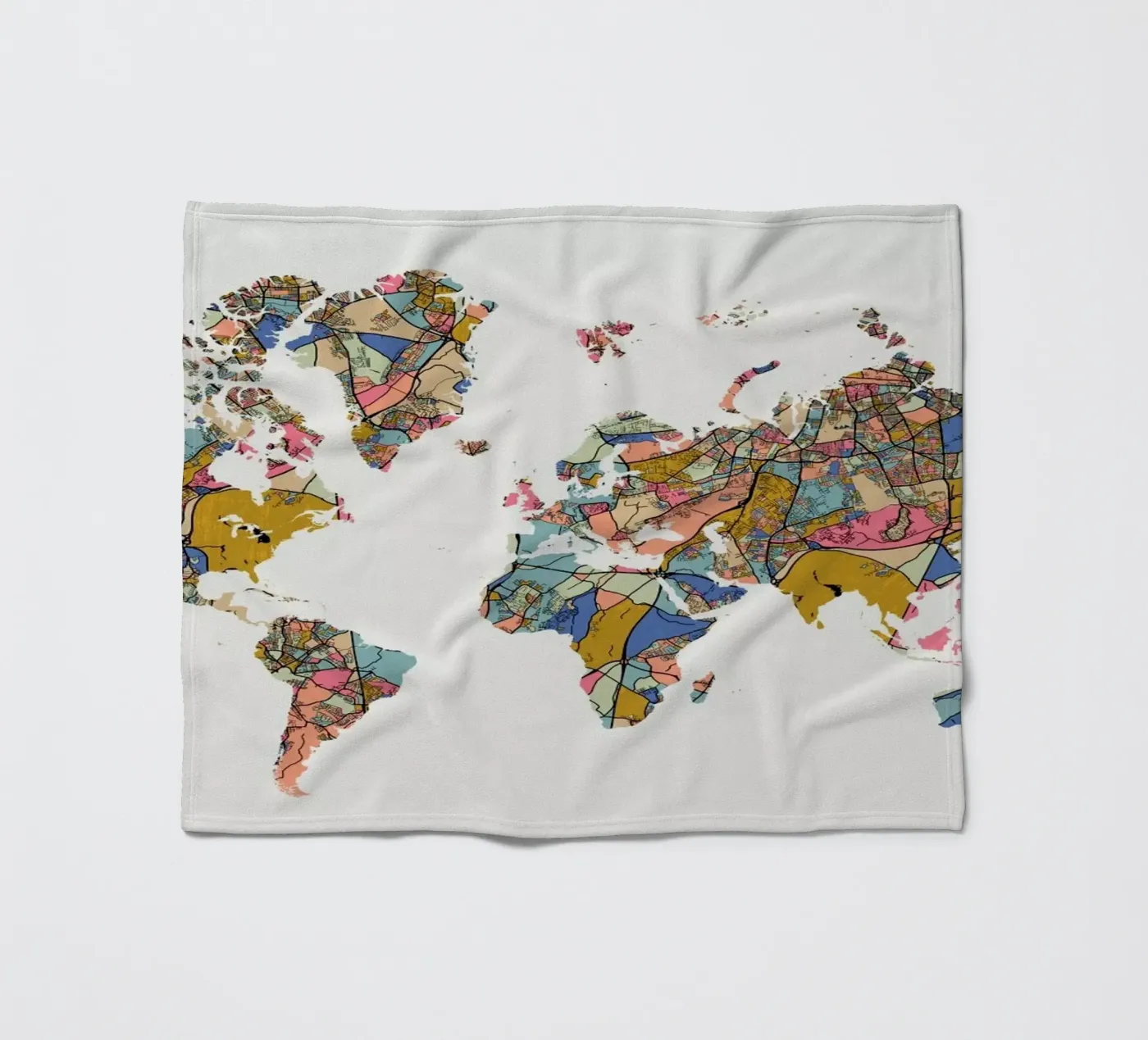 World Map Fleecedecke von The Cartography Collection