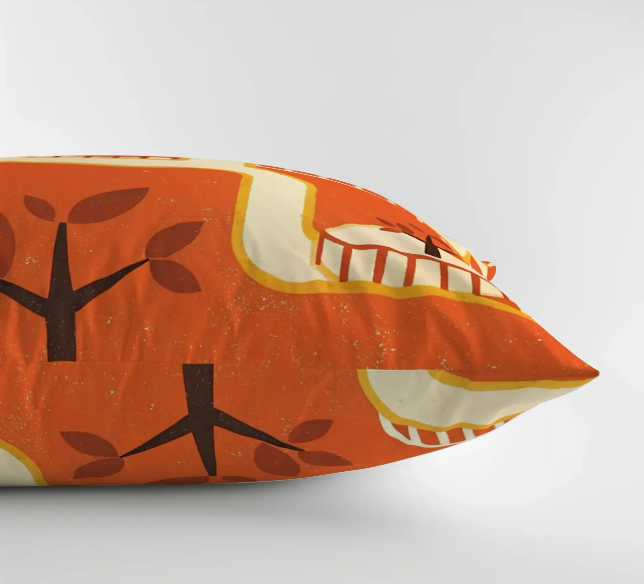 Zoo Retro Pop cuscino da THE LATEST SHOP