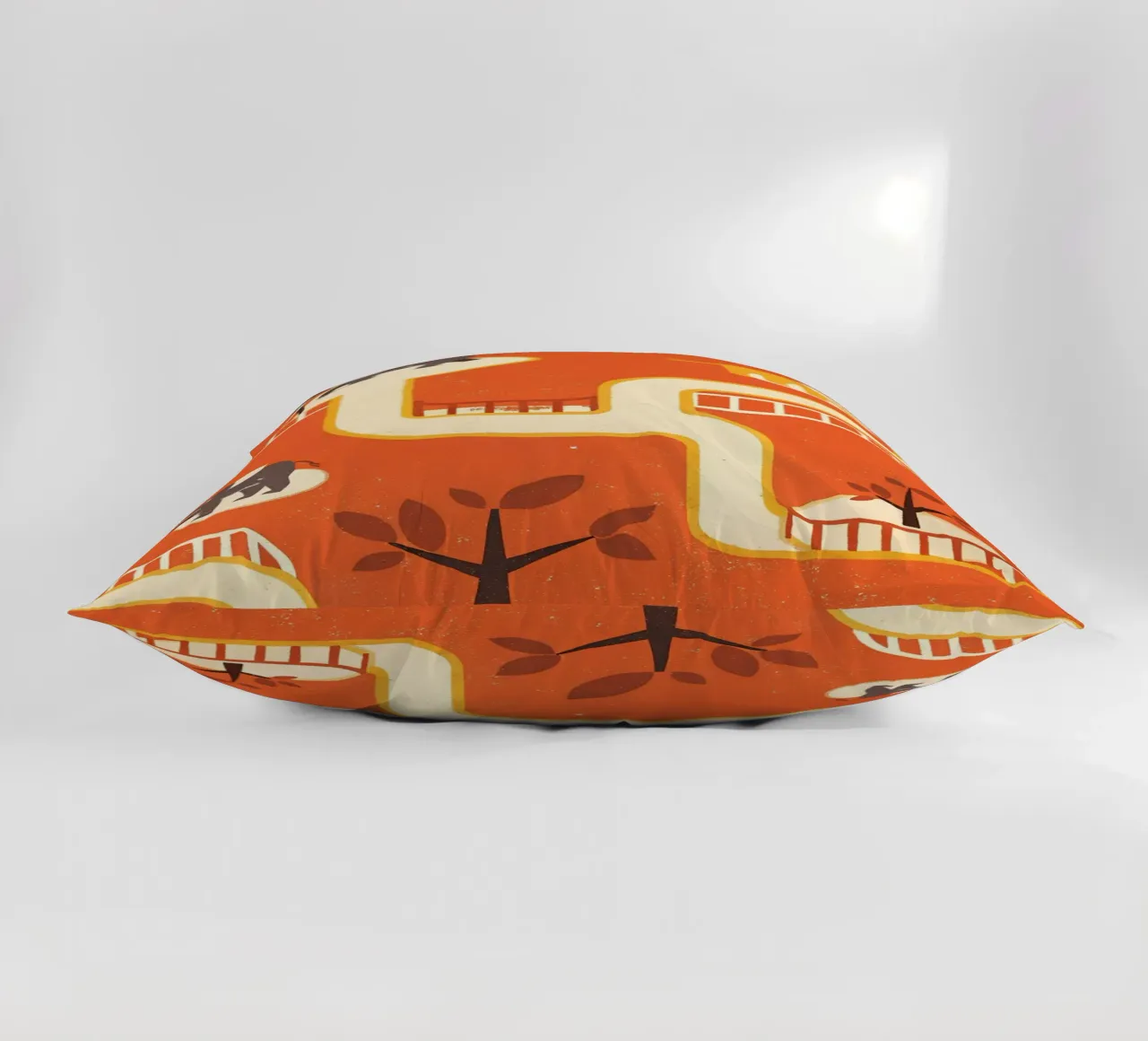 Zoo Retro Pop cuscino da THE LATEST SHOP